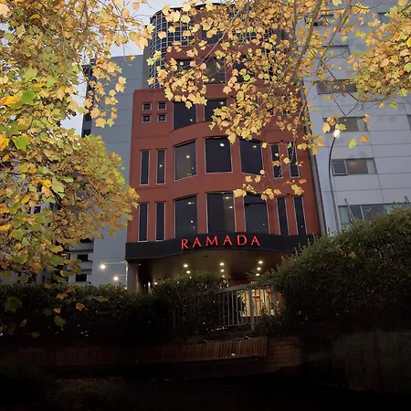 Ramada Suites By Wyndham Auckland - Federal Street-2
