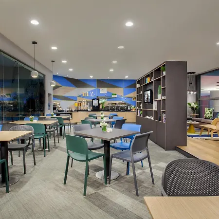 Citadines Mt Sophia Singapore-2