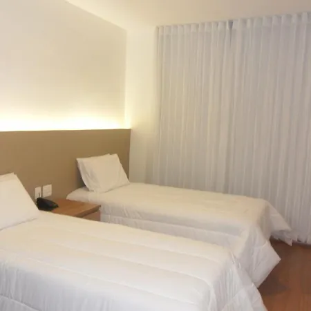 Lord Hotel Aeroporto Confins-3