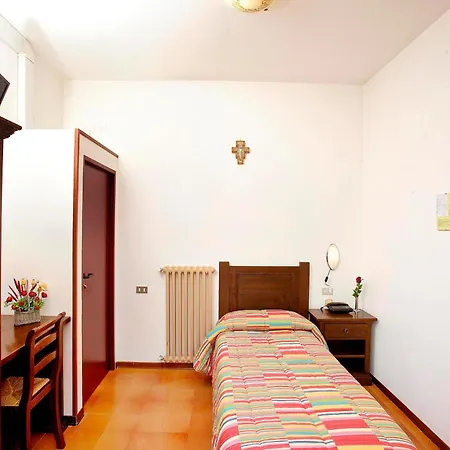 Hotel Da Angelo-3
