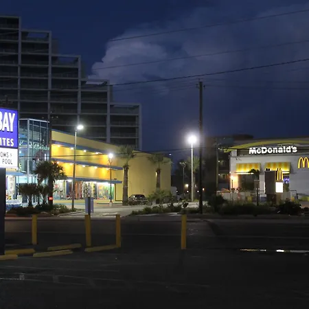 Blue Bay Inn And Suites-3