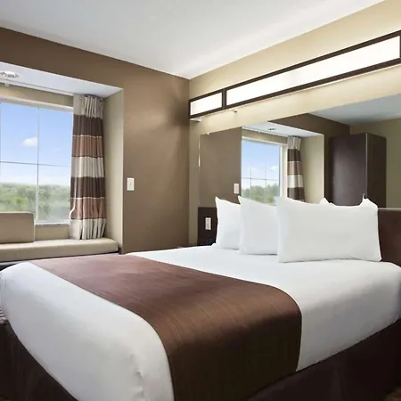 Sonesta Essential Fairmont-3