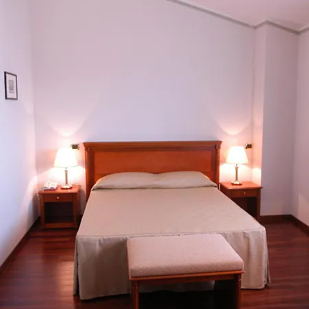 HC Hotel Cremona Pilgrim's-3