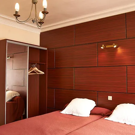 Hotel Maillot-3