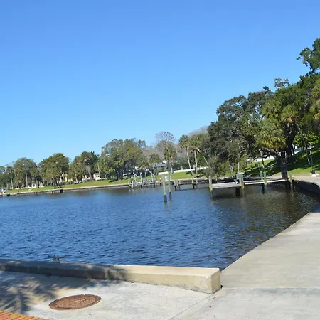 Tarpon Inn-3