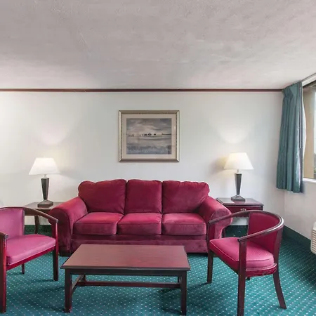 Schenectady Inn-2