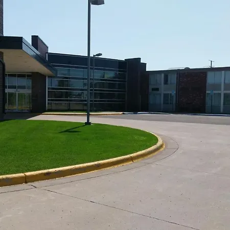 Country Inn & Suites By Radisson, Fergus Falls, Mn-3