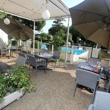 Hotel Campanile Antibes-3