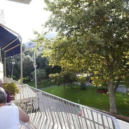 Hotel Garden-3