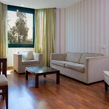 Apartamentos TH Las Rozas-3