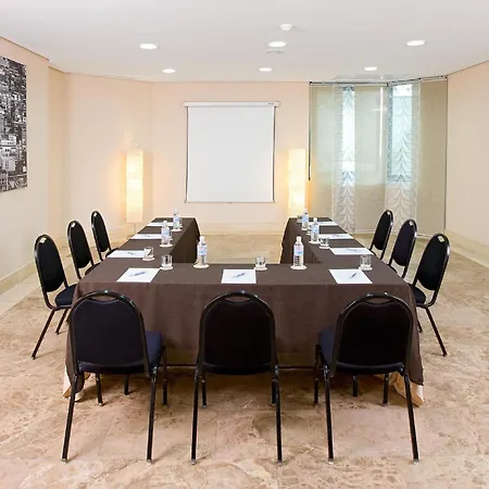 Apartamentos TH Las Rozas-2
