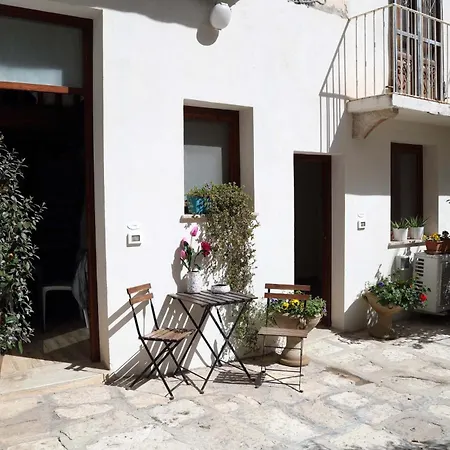 Cortile Antico-2