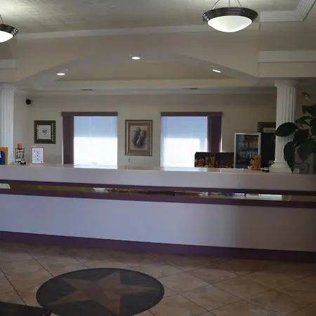 Hill Country Inn-2