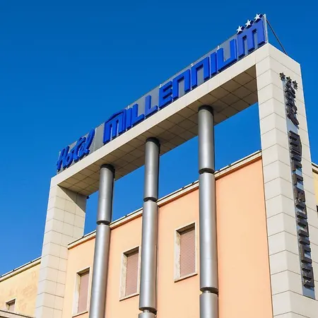 Hotel Millennium Palace-3