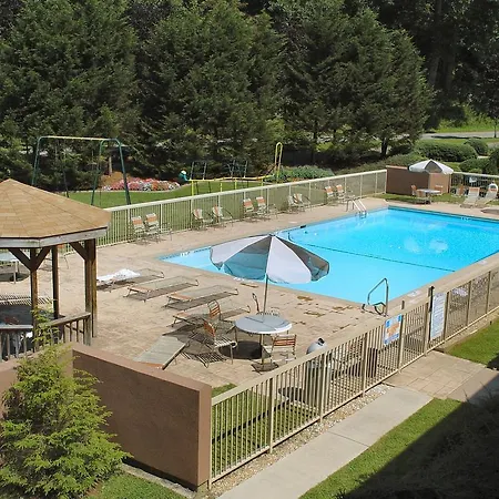 Chestnut Tree Inn - Cherokee-3