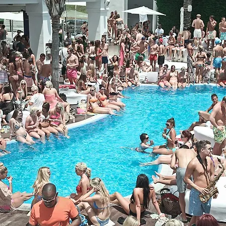 Sisu Boutique Hotel (Adults Only)-3