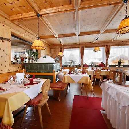 Hotel Alpenblick-2
