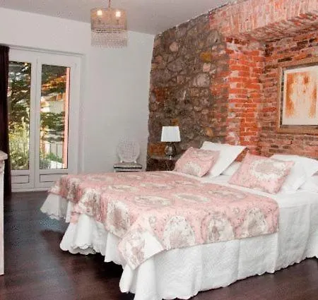Hostal Jardin Secreto-3