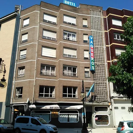 Hotel Vaqueros-2
