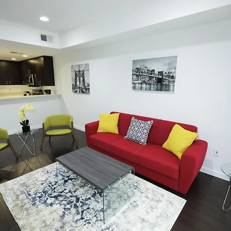 Downtown Cosmopolitan Residences-3