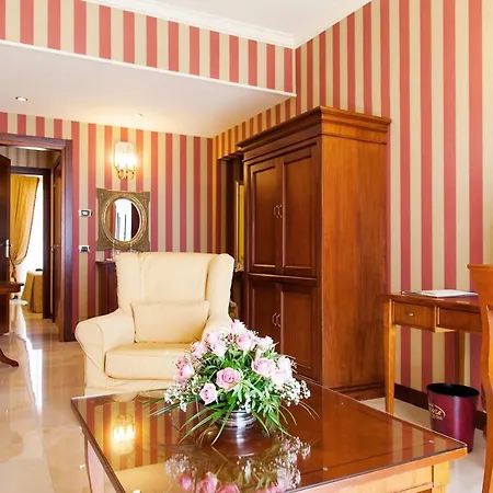 Art Hotel Diamond Naxos Taormina-3