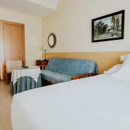 Hotel Isasa-2