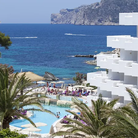 Fergus Style Cala Blanca Suites-2