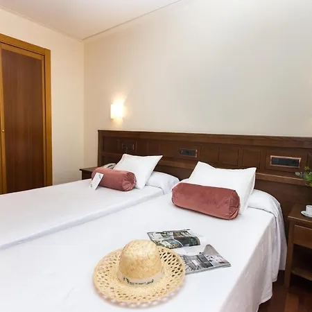 Hotel Garelos Betanzos-2