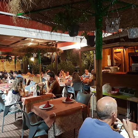 Hosteria Doña Conchi-2