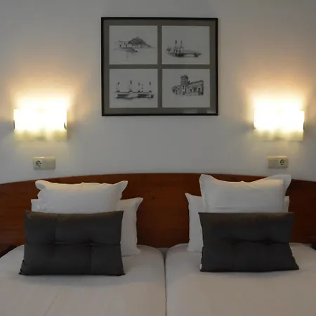 Hotel Record-2