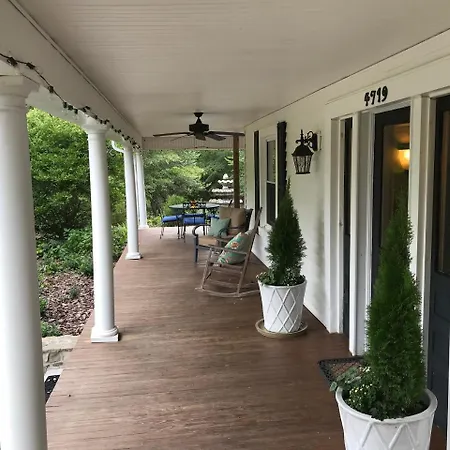 The Groome Inn-2