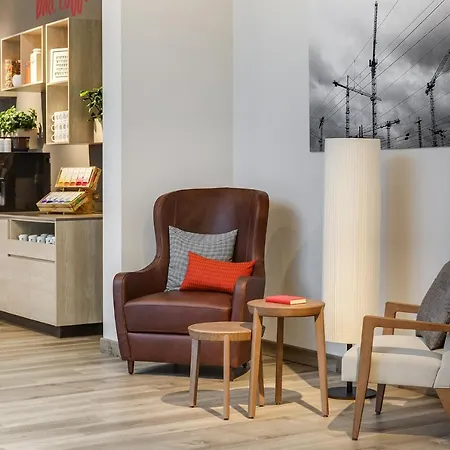 IntercityHotel Frankfurt Hauptbahnhof Süd-3