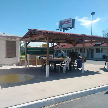 Garden Inn & Suites New Braunfels-3