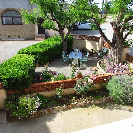 Hostal Can Bassalis-2