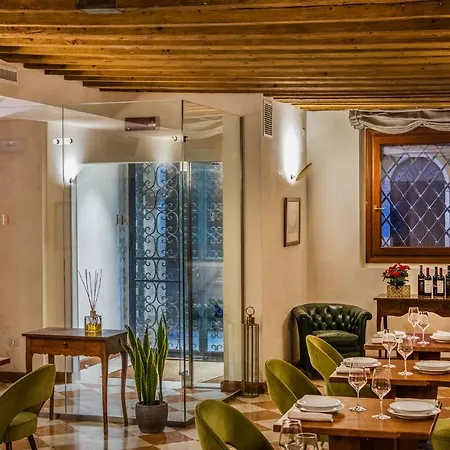 Axel Hotel Venezia - Adults Only-2