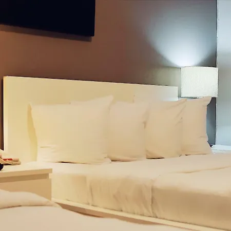 Princess Ann Hotel-2