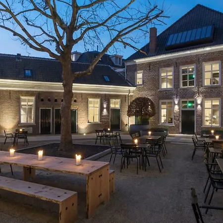 Kazerne Hotel - Member of Design Hotels-3