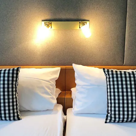 Mangolds Boutique Hotel&Fruehstuecksmeisterei-3
