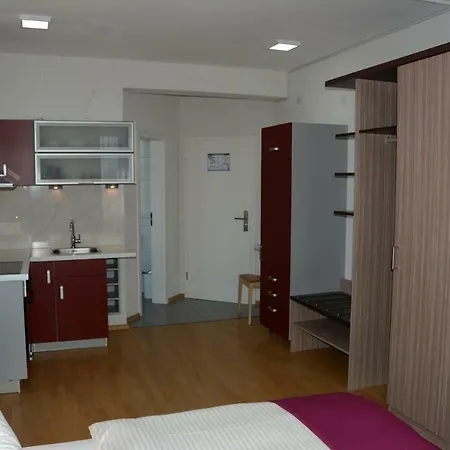 Alpina Home-2