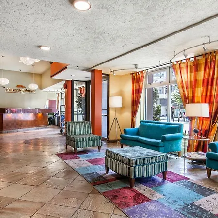 Howard Johnson By Wyndham Vancouver Downtown-2