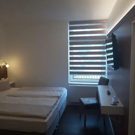 Hotel Weinert-2