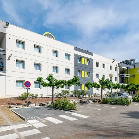 B&B HOTEL Marseille La Valentine-3