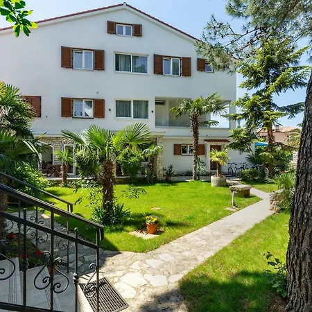 Villa Ladavac B&B-2
