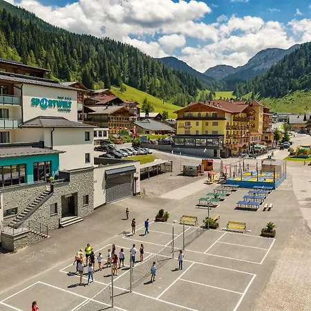 Hotel Sportwelt-3