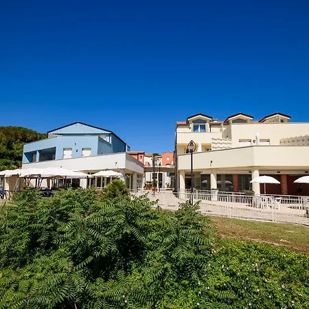 Appartamenti Marina di Salivoli-3