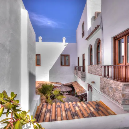 Hotel Almadraba-2