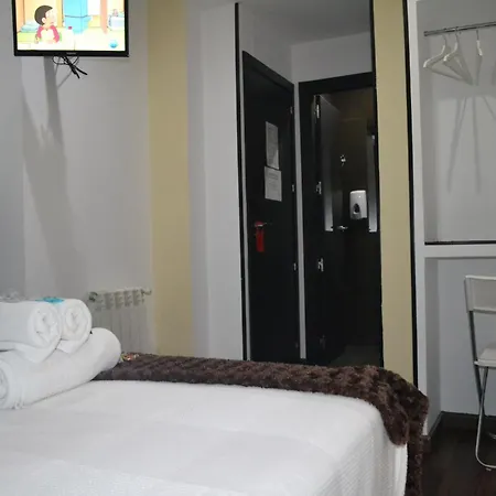 Hostal El Brezo-2