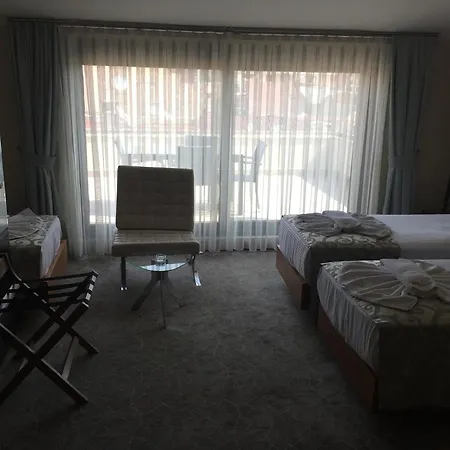 Inera Hotel Pendik-2