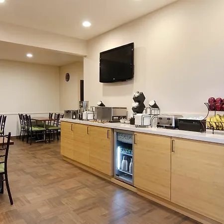 Best Western Plus Glendale-2