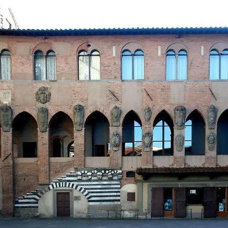 Pistoia Inn - Downtown'S Charming Rooms-2